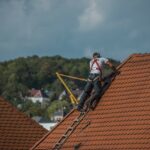 Comment le scellement de tuile de rive contribue à la sécurité de la toiture ?