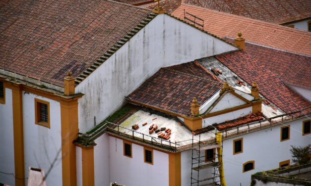 Couvreur expérimenté : expert en réparation de toiture