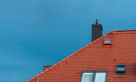 Les outils indispensables pour un couvreur