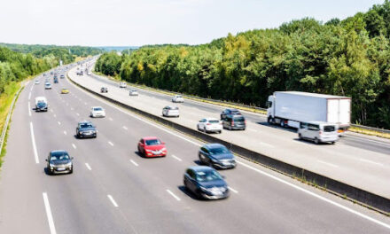 Transport en autocar en France : Pourquoi est-ce le mode de voyage le plus compétitif en 2026 ?